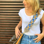 Laden Sie das Bild in den Galerie-Viewer, The SANTA CRUZ Strap

